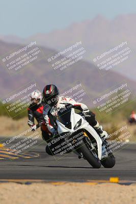 media/Nov-06-2023-Moto Forza (Mon) [[ce023d0744]]/3-Intermediate Group/Session 3 (Turn 5)/